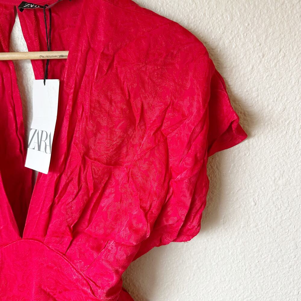 NWT Zara Red Tie Front Crop Top Short Sleeve Blouse sz S - Picture 4 of 7